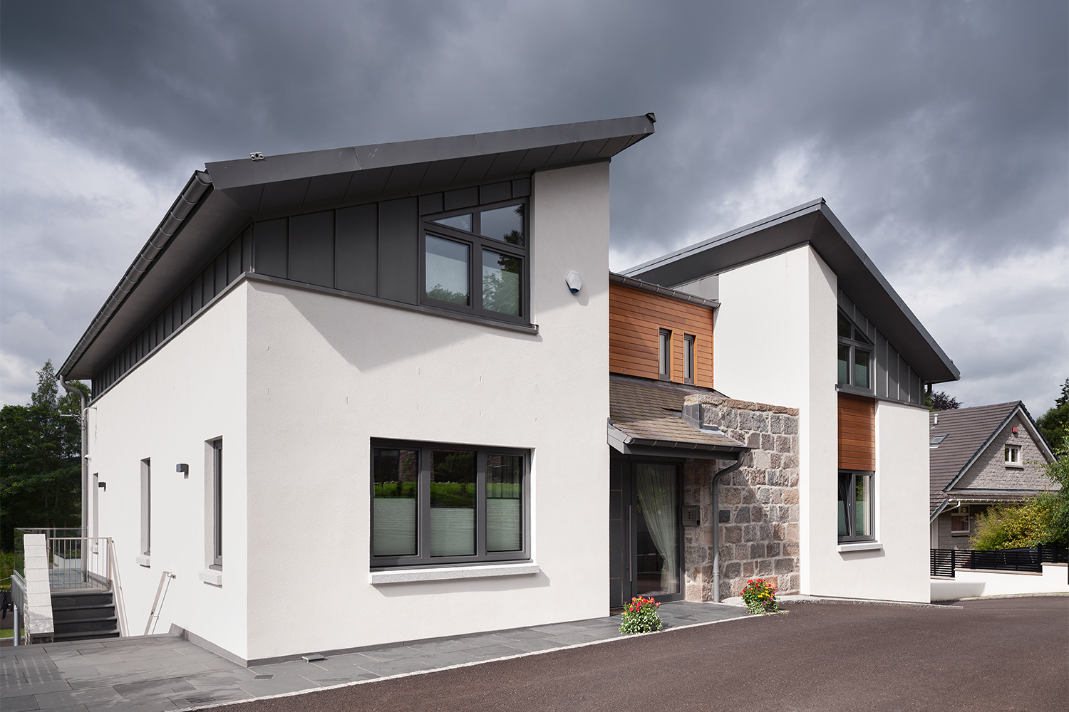 New build Huntershill by Fiddes Architects
